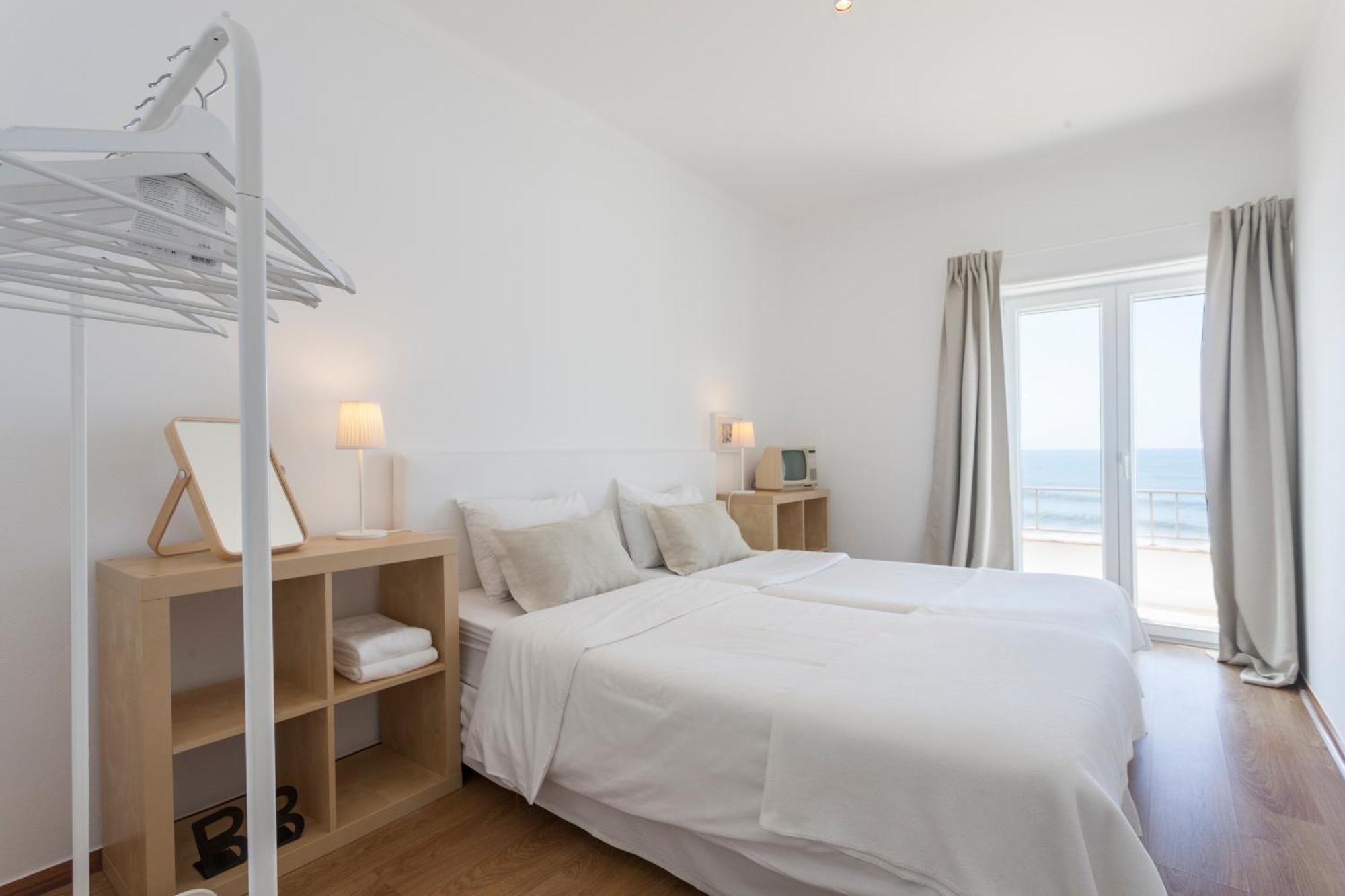 Blue Buddha Beach Rooms & Suites Ericeira Eksteriør billede